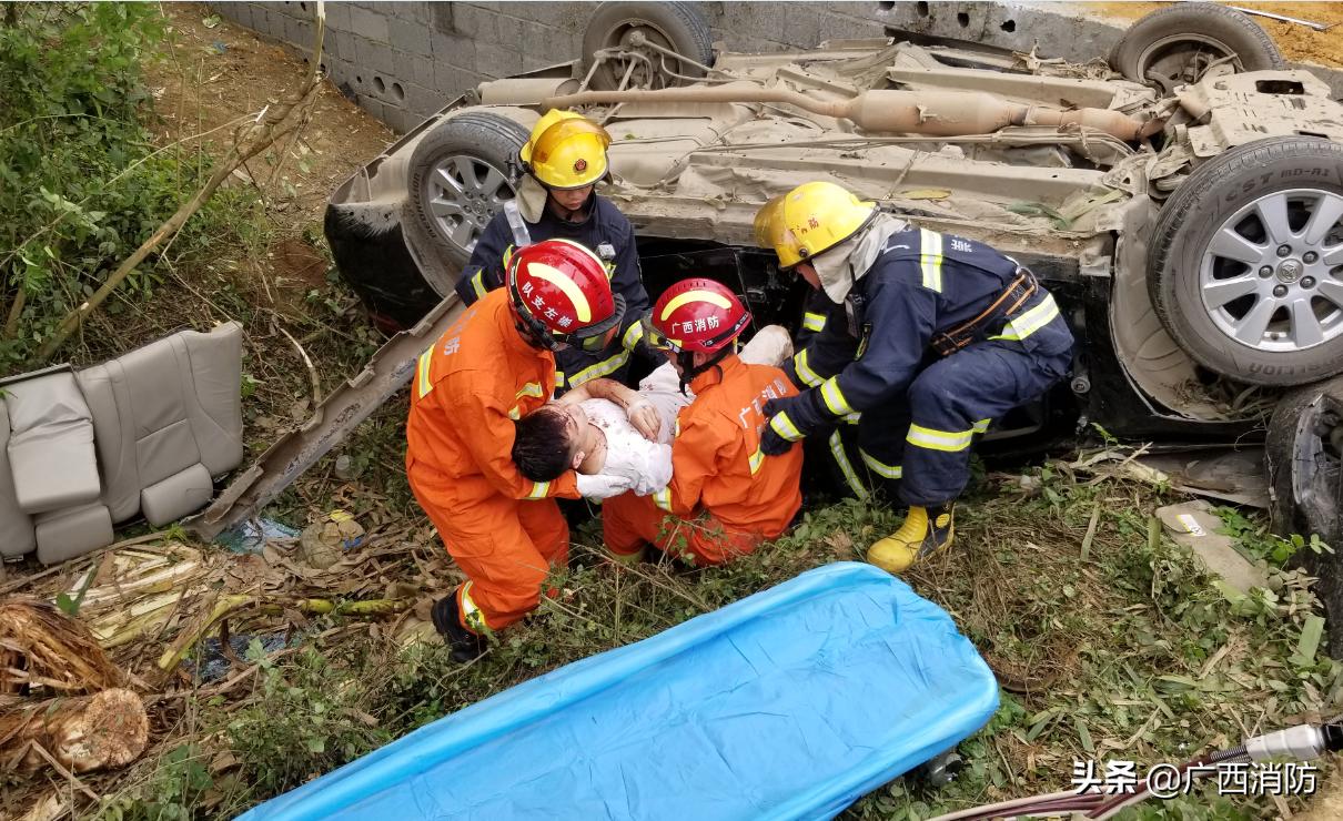 崇左最新車禍新聞全面報道，事故現場及后續處理詳解