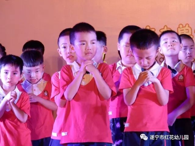 幼兒最新集體手語(yǔ)舞蹈，開啟心靈之窗，舞動(dòng)童年夢(mèng)想